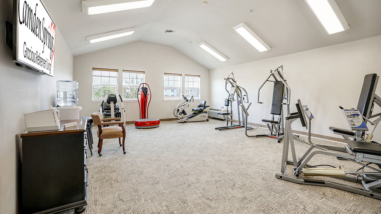 The fitness center at Camden Springs